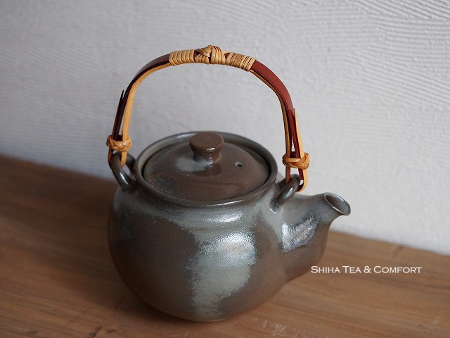 Flat Clay Tea Pot - Hiragata Kyusu – ARTEAO