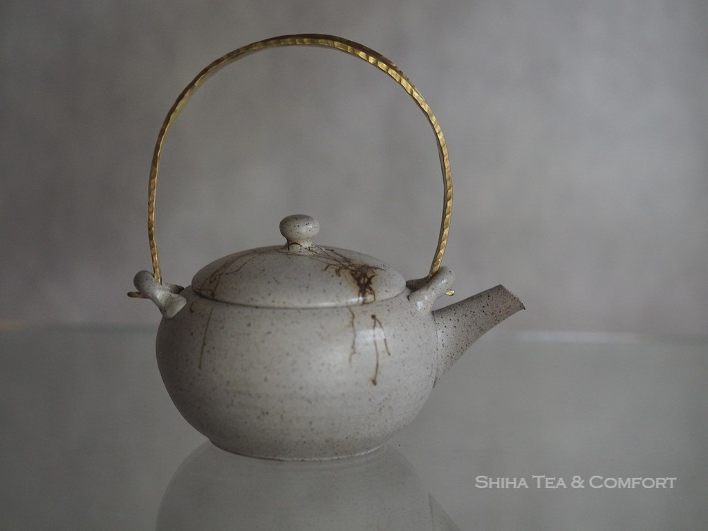 Ito Seiji , Tokoname Japanese Teapot Kyusu 