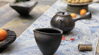 珠洲焼（すずやき）艶やかさとは違う美しさ 質朴で静かな美 ～中国人が